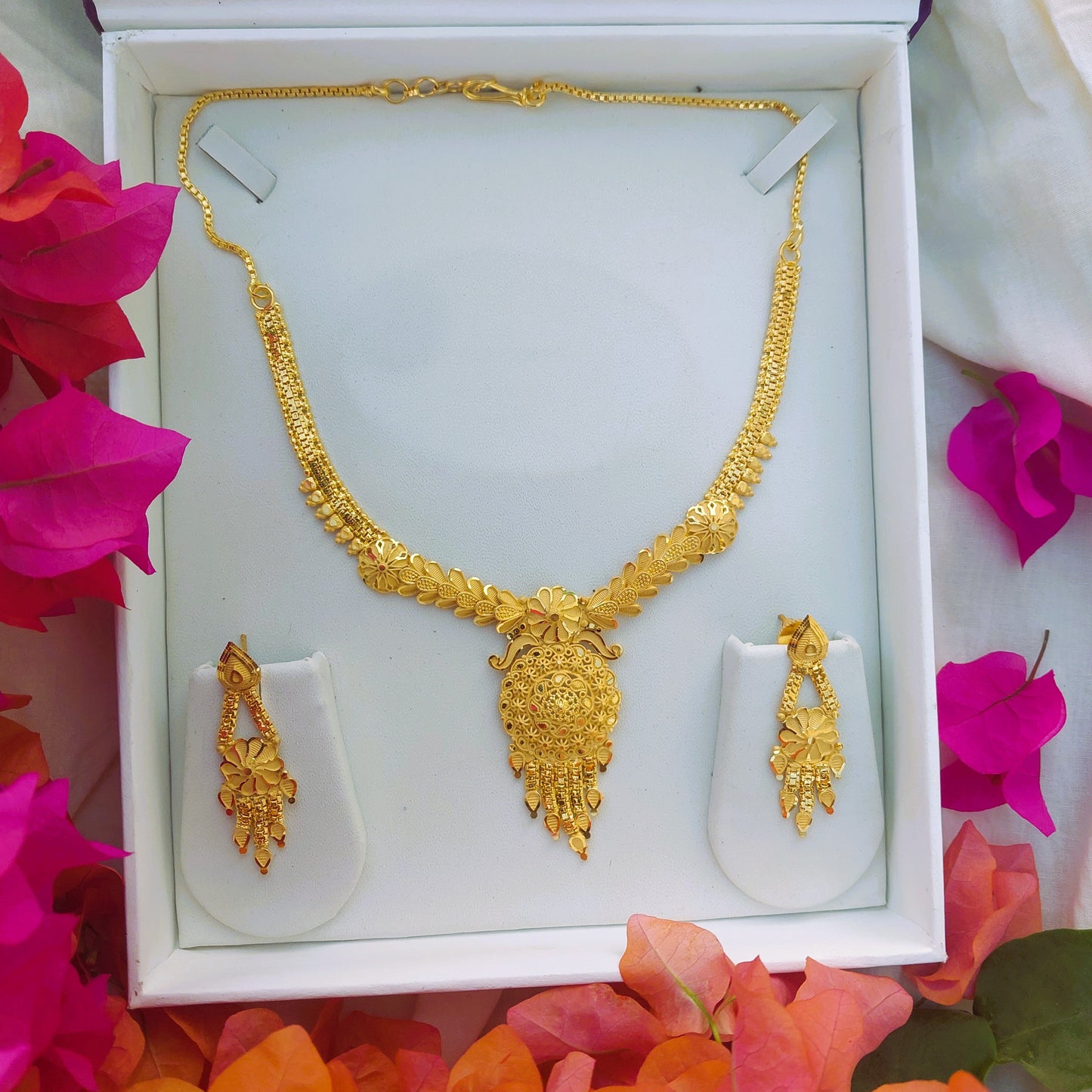 Radiant Micro Gold Plated Short Necklace with Earrings