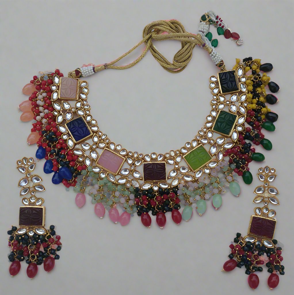 Monalisa Carving Stone Multicolor Necklace with Earrings